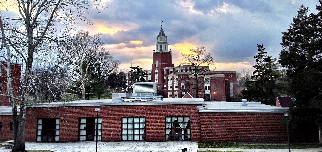 Pulliam Hall (photo by Veeresh dandur)